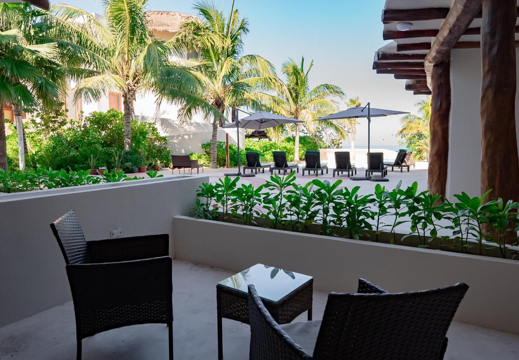 Beach Front Hotel Boutique Dk House Остров Холбокс Экстерьер фото